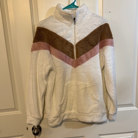 Cozy White Fleece Jacket with Brown and Pink Accents - Picture 1 of 5